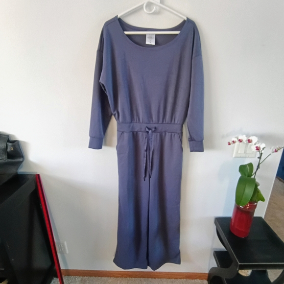 Serra Dresses & Skirts - Serra Gray Lounge Jumpsuit Wide Leg Tie Waist Soft Knit Size Medium